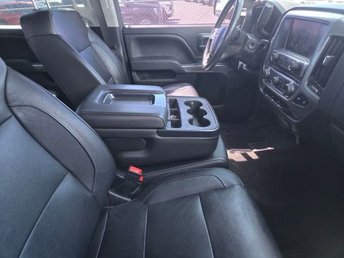 Used 2018 Chevrolet Silverado 1500 LT w/ All Star Edition image 3
