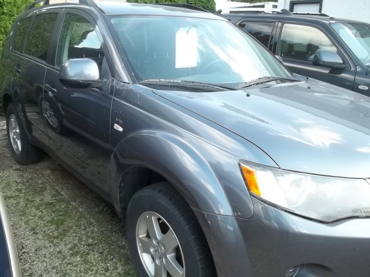 Used 2008 Mitsubishi Outlander LS FWD image 2
