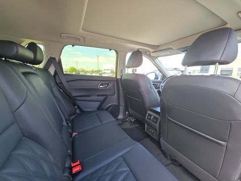 New 2026 Nissan Rogue Platinum AWD/4WD image 27
