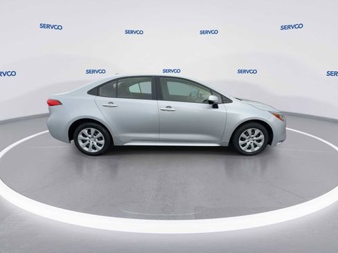 Used 2024 Toyota Corolla LE FWD image 9