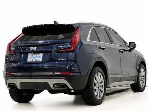 Used 2019 Cadillac XT4 Premium Luxury image 7