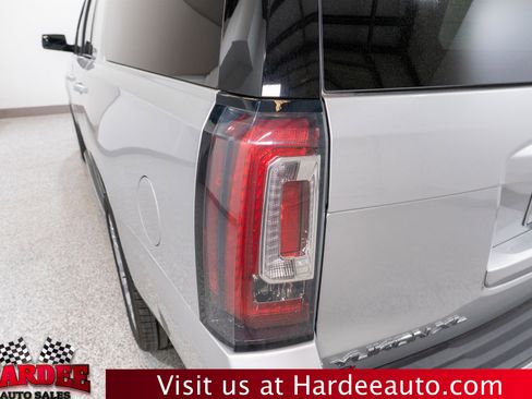 Used 2016 GMC Yukon XL SLE w/ HD Trailering Package AWD/4WD image 9