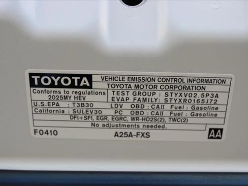 Certified 2025 Toyota Camry LE image 47