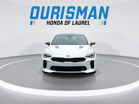 Used 2020 Kia Stinger GT-Line w/ Sun & Sound Package RWD image 3