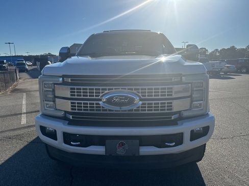 Used 2017 Ford F250 Platinum w/ Platinum Ultimate Package image 7