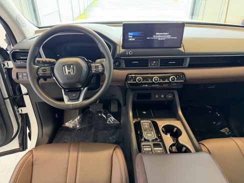 New 2026 Honda Pilot Elite image 10