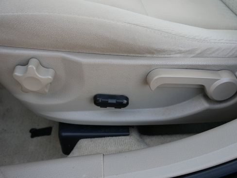 Used 2009 Ford Fusion SE image 20