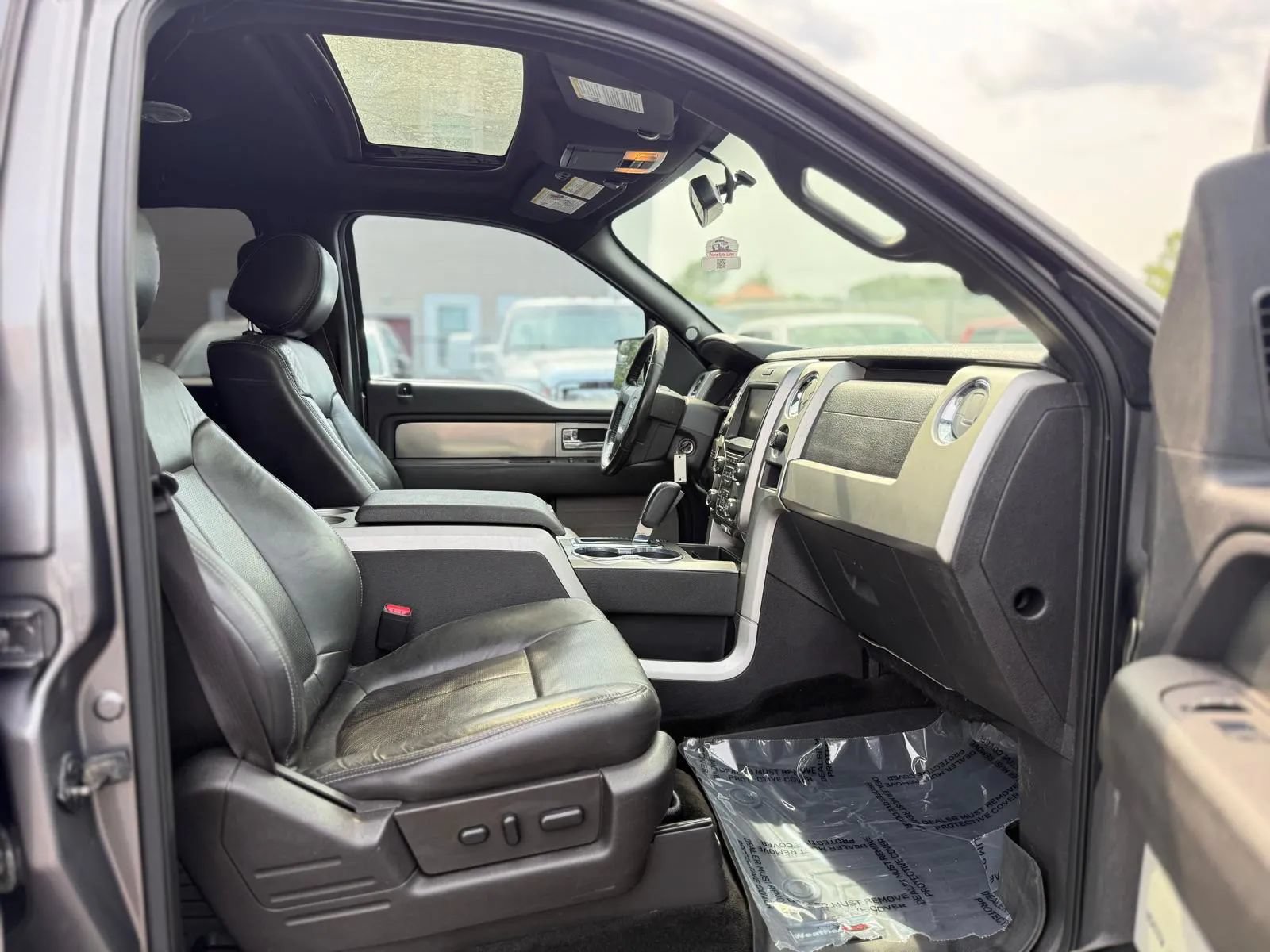 Used 2013 Ford F150 FX4 w/ Luxury Equipment Group AWD/4WD image 12