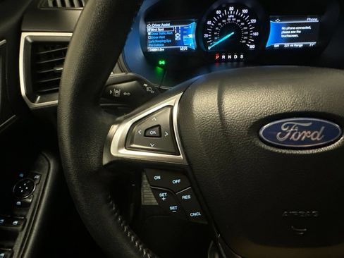 Used 2024 Ford Edge SEL AWD/4WD image 25