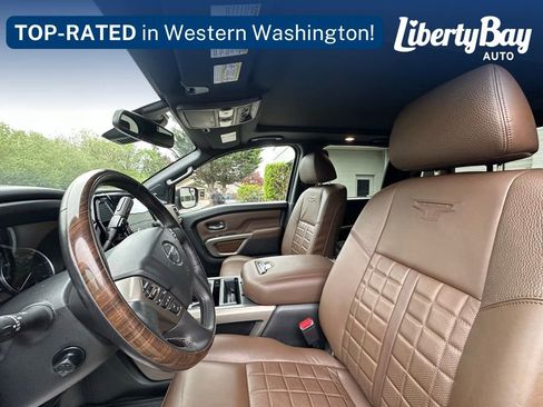 Used 2021 Nissan Titan Platinum Reserve w/ Moonroof Package AWD/4WD image 10