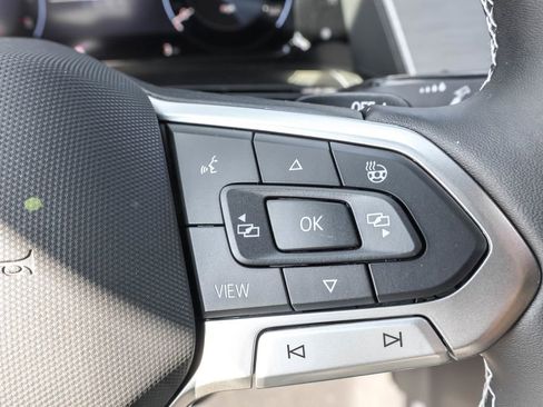 New 2026 Volkswagen Atlas Cross Sport SE image 27