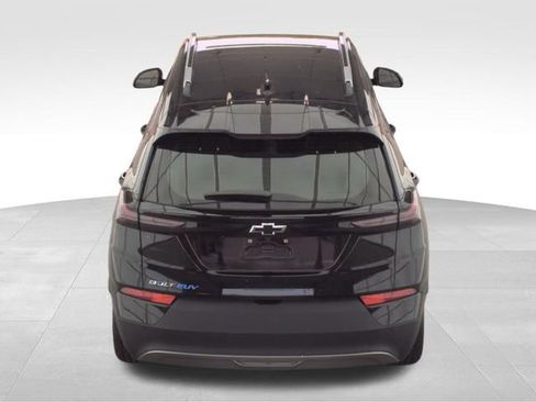 Used 2023 Chevrolet Bolt EUV LT w/ Driver Confidence Package FWD image 5