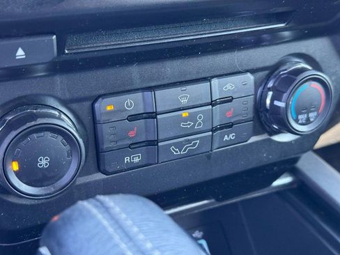 Used 2016 Ford F150 XLT w/ Equipment Group 302A Luxury image 22