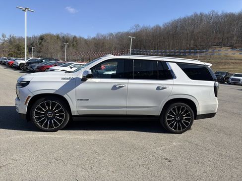 Used 2025 Chevrolet Tahoe High Country w/ LPO, Illumination Package image 8