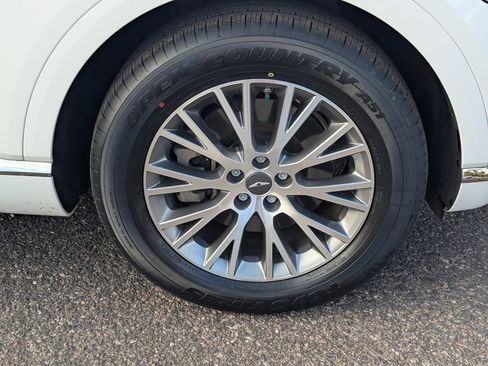 Used 2024 Genesis GV80 2.5T image 10