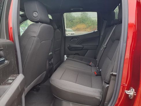 New 2026 GMC Canyon Elevation w/ Convenience Package image 14