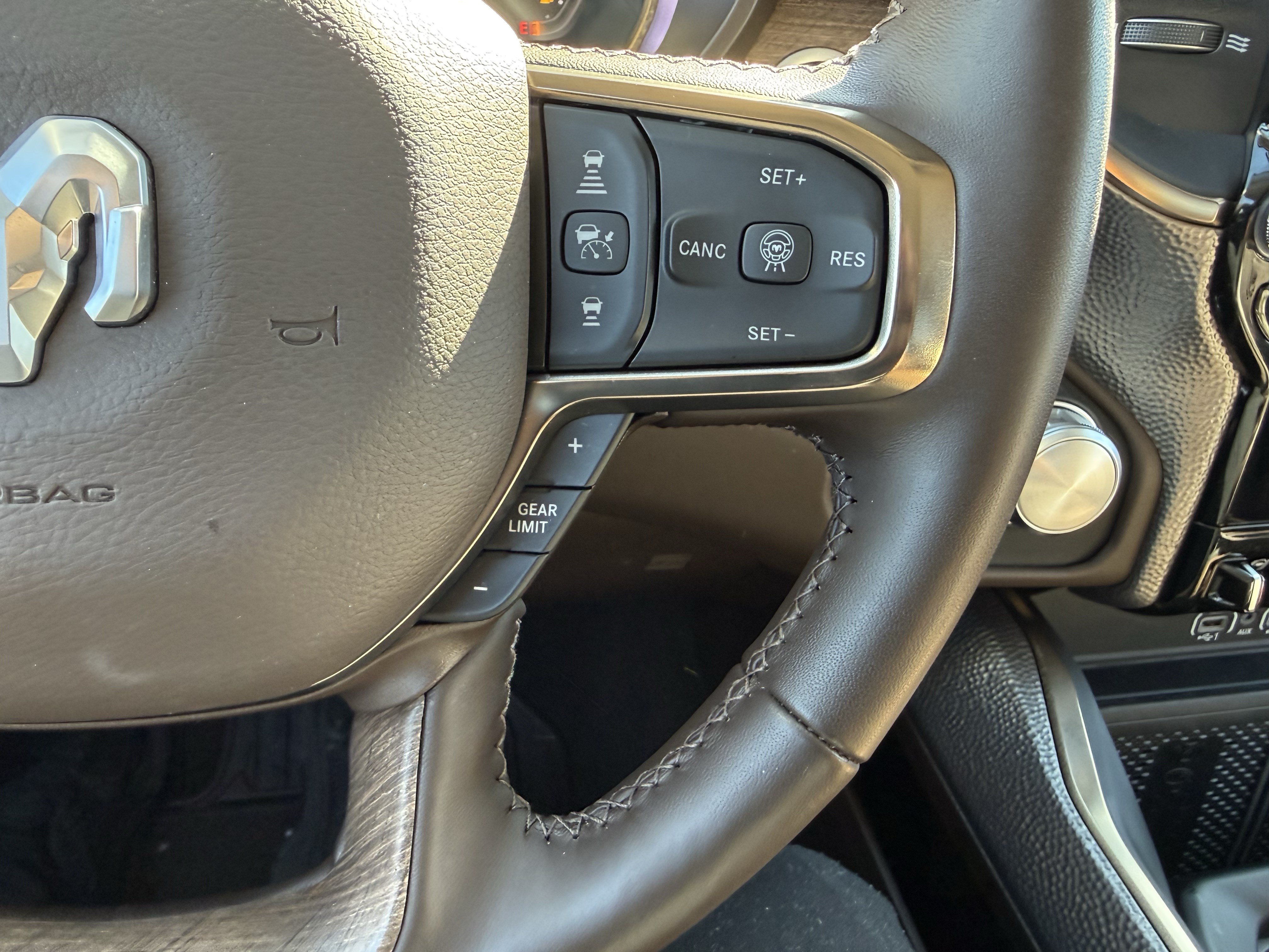 Used 2026 RAM 1500 Limited AWD/4WD image 20
