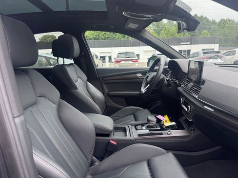 Used 2022 Audi Q5 2.0T Premium Plus AWD/4WD image 9