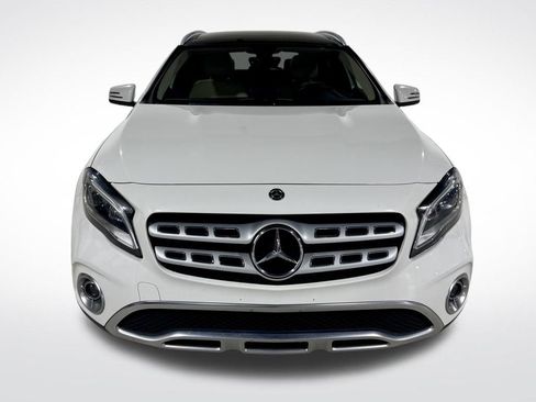 Used 2020 Mercedes-Benz GLA 250 4MATIC w/ Premium Package image 12