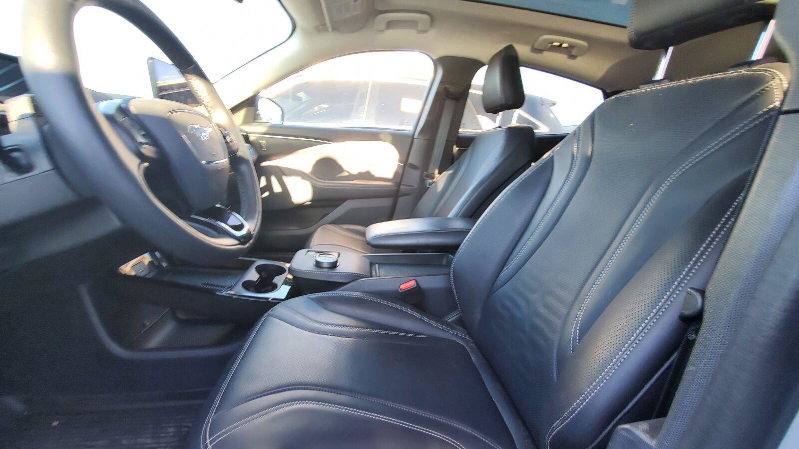 Used 2022 Ford Mustang Mach-E Premium AWD/4WD image 3