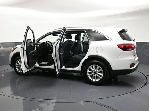 Used 2019 Kia Sorento FWD w/ LX Convenience Package image 35