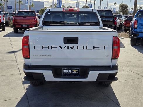 Certified 2022 Chevrolet Colorado LT w/ LT Convenience Package image 5