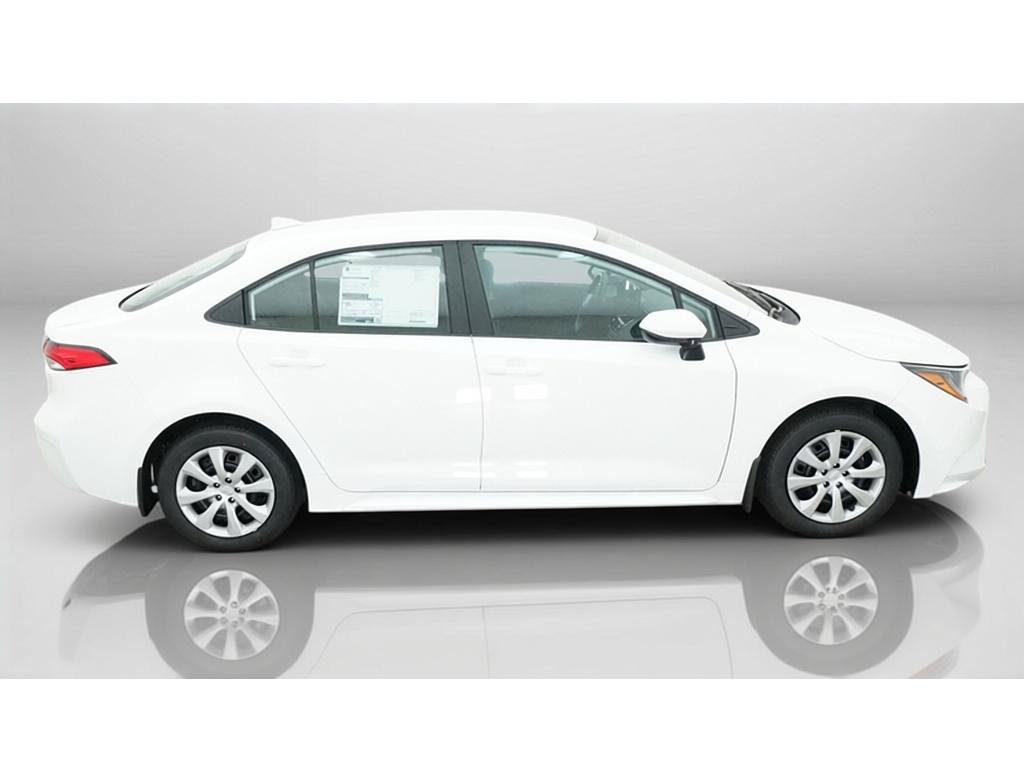 New 2027 Toyota Corolla LE FWD image 11