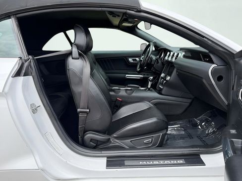Used 2019 Ford Mustang Premium RWD image 24