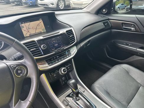 Used 2014 Honda Accord EX-L image 25