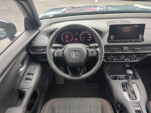 Used 2024 Honda HR-V Sport image 17