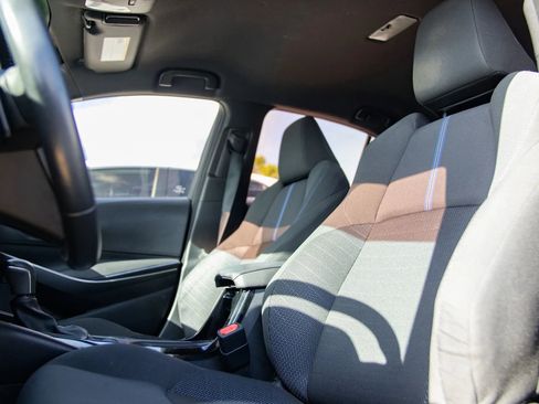 Used 2020 Toyota Corolla SE image 21