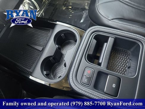 Certified 2025 Ford Mustang Mach-E Select RWD image 13