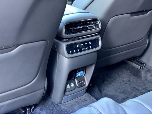 New 2026 Genesis GV80 3.5T Prestige image 19