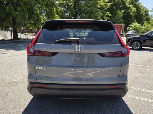 Used 2025 Honda CR-V LX image 4