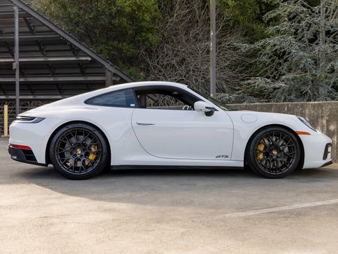 Certified 2024 Porsche 911 Carrera GTS image 12