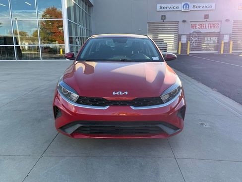 Used 2024 Kia Forte LXS image 5