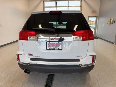 Used 2017 GMC Terrain SLE w/ Convenience Package AWD/4WD image 6