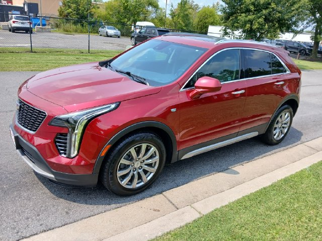 Used 2020 Cadillac XT4 Premium Luxury w/ Cold Weather Package FWD image 10