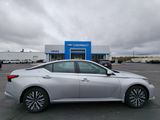 Used 2024 Nissan Altima 2.5 SV image 6