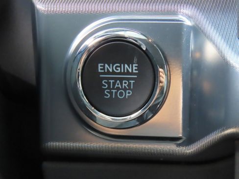 Used 2026 Ford F150 Lariat w/ Equipment Group 501A Mid AWD/4WD image 29