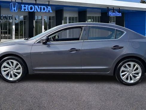 Used 2017 Acura ILX image 5