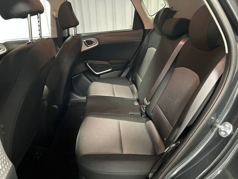 Used 2025 Kia Soul LX w/ LX Technology Package image 20