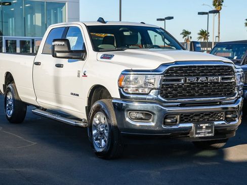 Used 2024 RAM 3500 Big Horn image 3