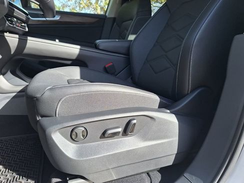 New 2026 Volkswagen Atlas SE image 10