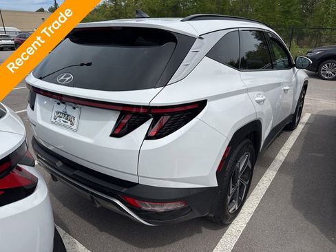 Used 2022 Hyundai Tucson Limited image 3
