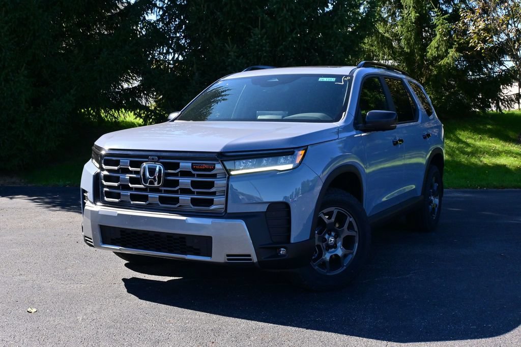 New 2026 Honda Pilot TrailSport image 1