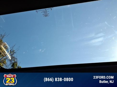 Certified 2022 Ford Explorer Platinum w/ Equipment Group 601A image 10