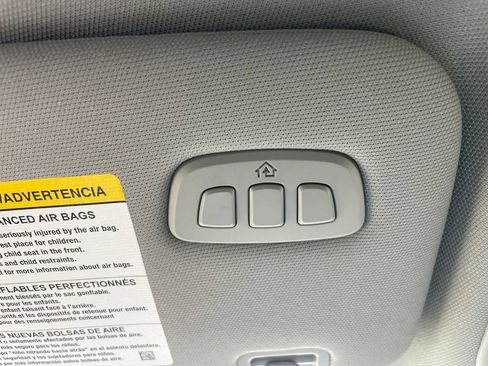 Used 2023 Ford Explorer XLT w/ Equipment Group 202A AWD/4WD image 45