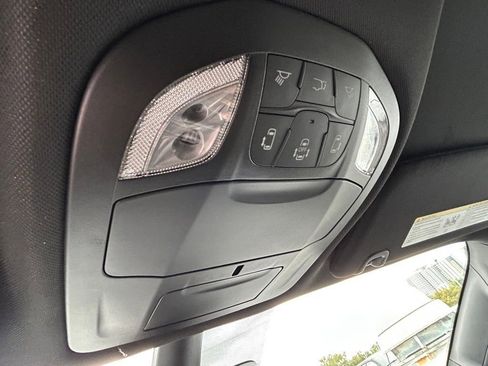 New 2026 Chrysler Pacifica Select image 53