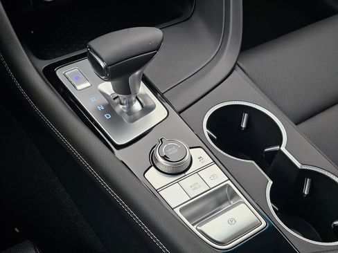 New 2026 Genesis G70 2.5T image 17